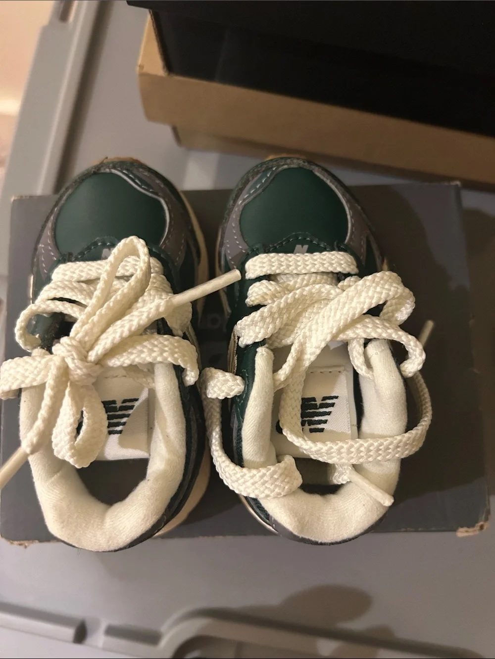 New Balance Kids Dark Green & Cream Trail Sneakers